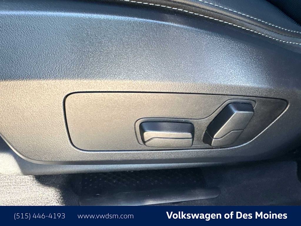 Thumbnail: 2025 BMW X1 - 19