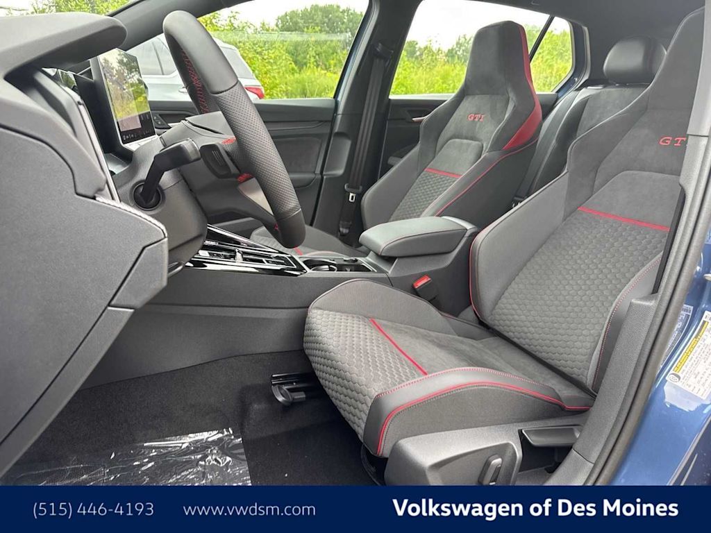 Thumbnail: 2025 Volkswagen Golf - 11