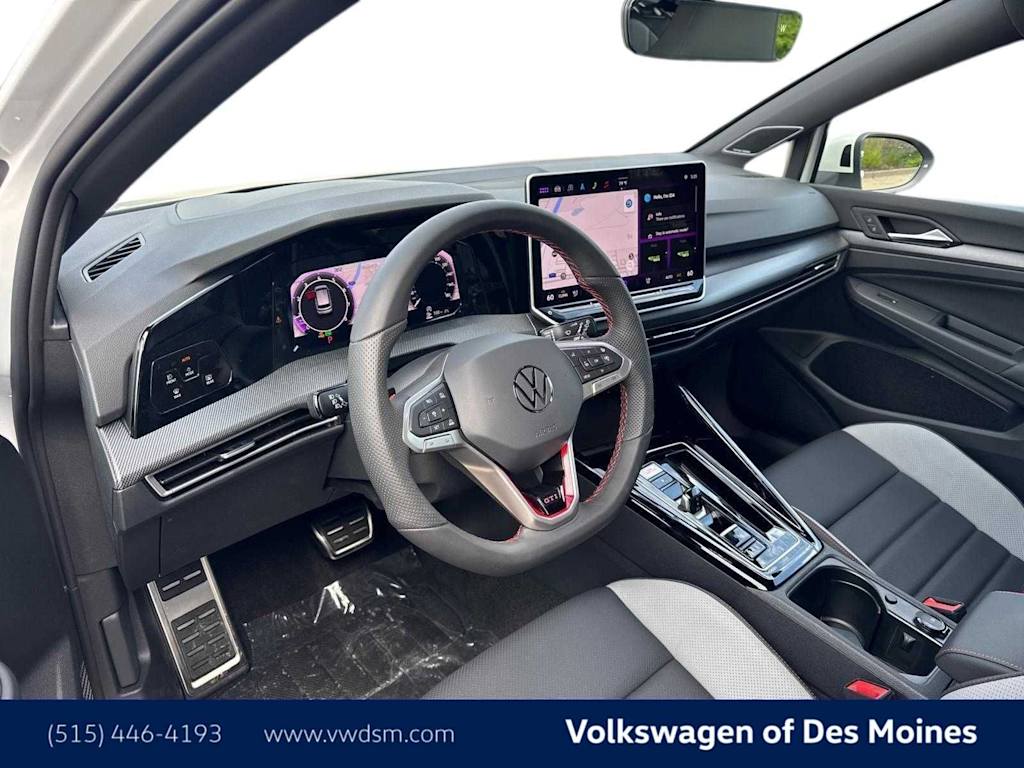 Thumbnail: 2025 Volkswagen Golf - 2
