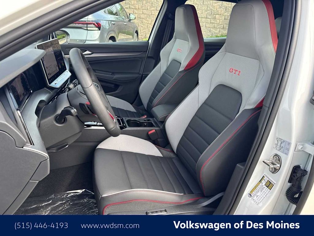 Thumbnail: 2025 Volkswagen Golf - 10