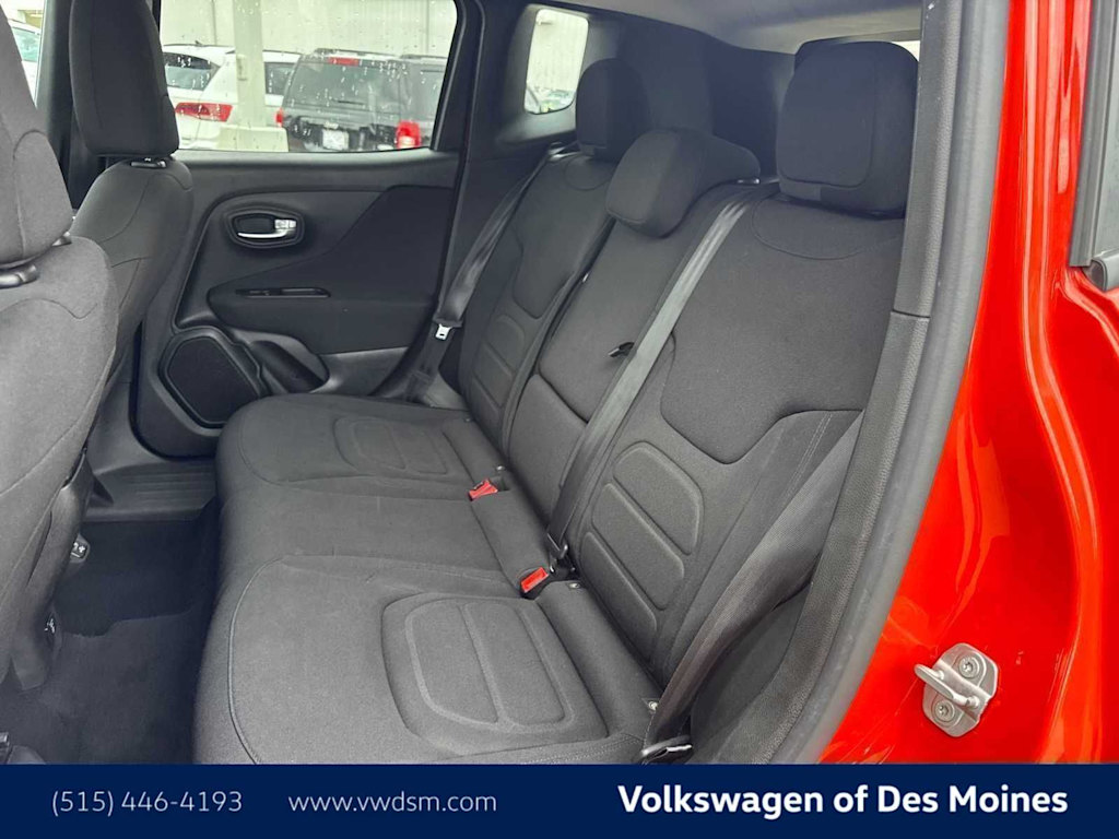 Thumbnail: 2021 Jeep Renegade - 13