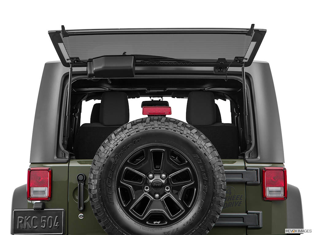 2016 Jeep Wrangler Sport 24