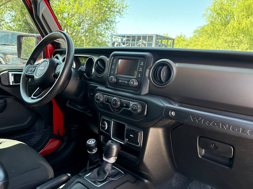 Thumbnail: 2018 Jeep Wrangler - 6