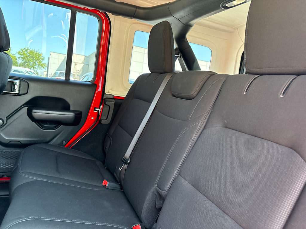 Thumbnail: 2018 Jeep Wrangler - 17