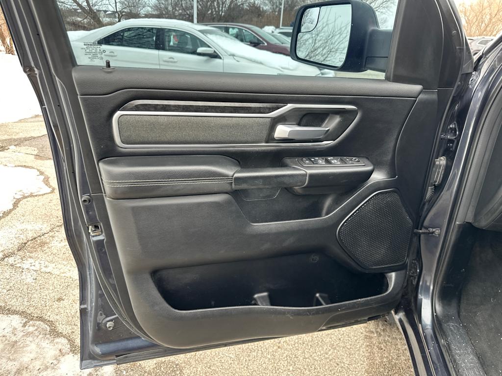 Thumbnail: 2021 RAM 1500 - 21