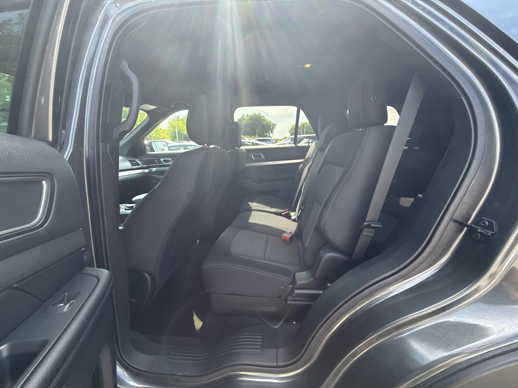Thumbnail: 2018 Ford Explorer - 16