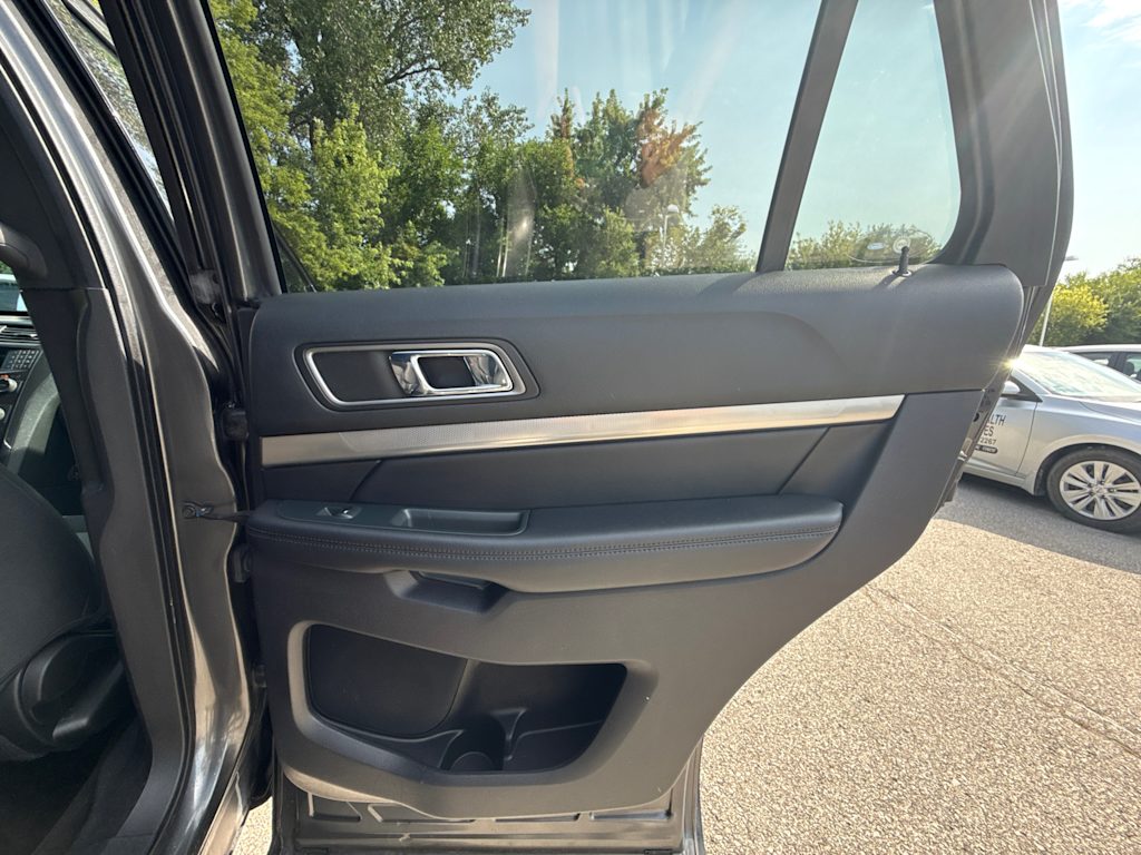 Thumbnail: 2018 Ford Explorer - 13