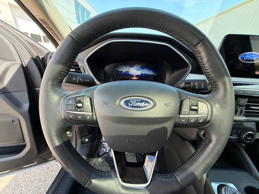 Thumbnail: 2020 Ford Escape - 2