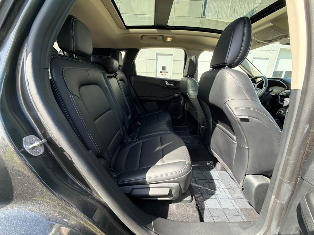 Thumbnail: 2020 Ford Escape - 16