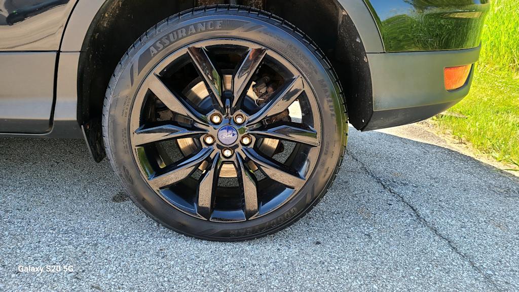 Thumbnail: 2017 Ford Escape - 5