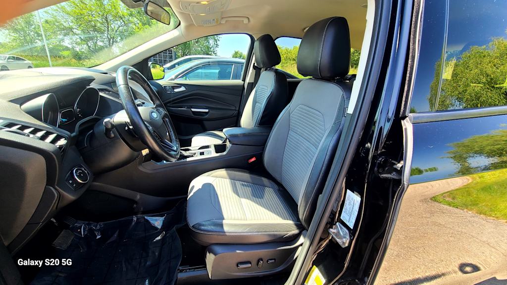 Thumbnail: 2017 Ford Escape - 6