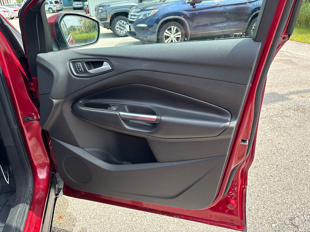Thumbnail: 2019 Ford Escape - 22