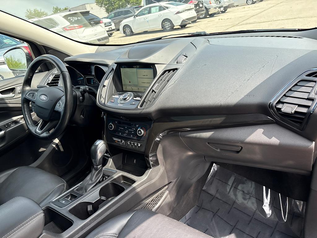 Thumbnail: 2019 Ford Escape - 6