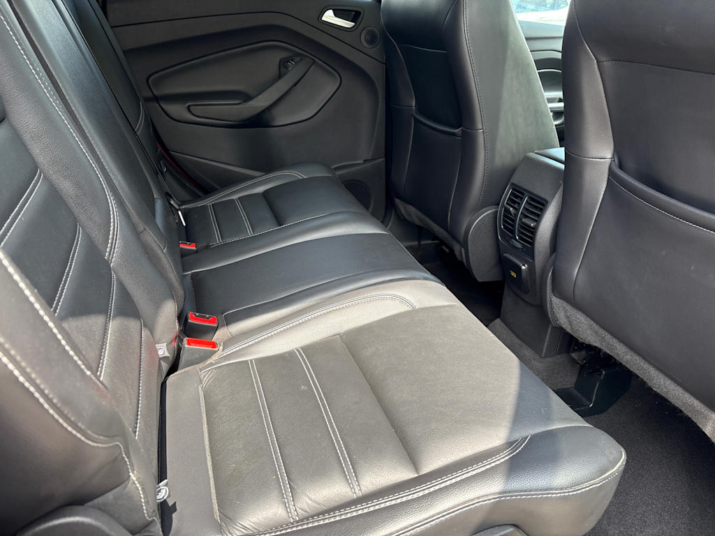 Thumbnail: 2019 Ford Escape - 20