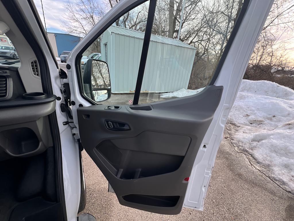 Thumbnail: 2023 Ford Transit Series - 15