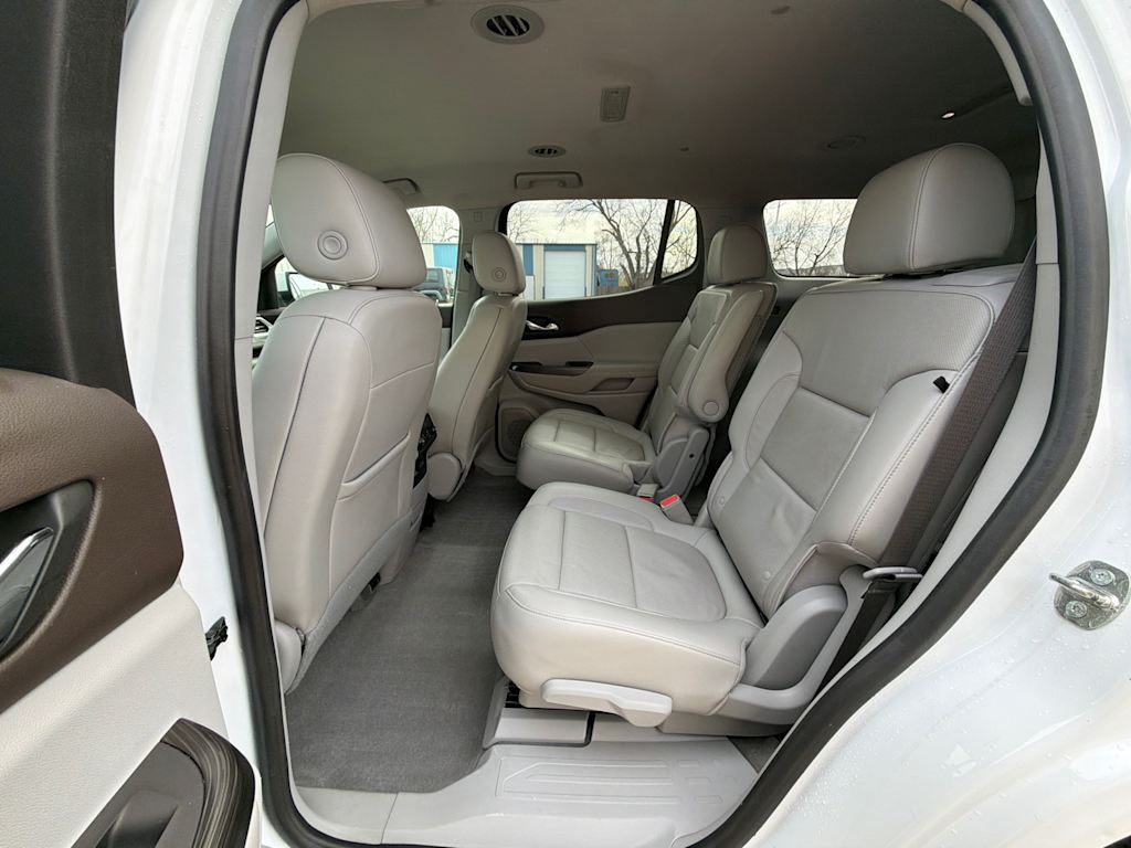 2020 GMC Acadia SLT - Photo 22