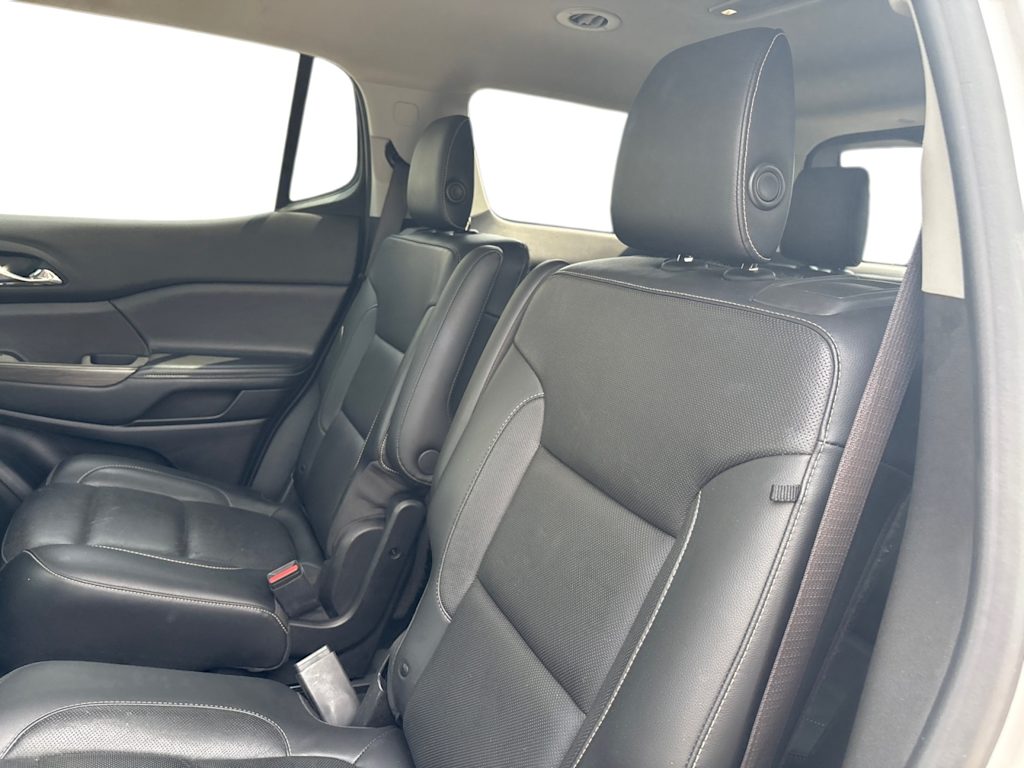 Thumbnail: 2019 GMC Acadia - 16