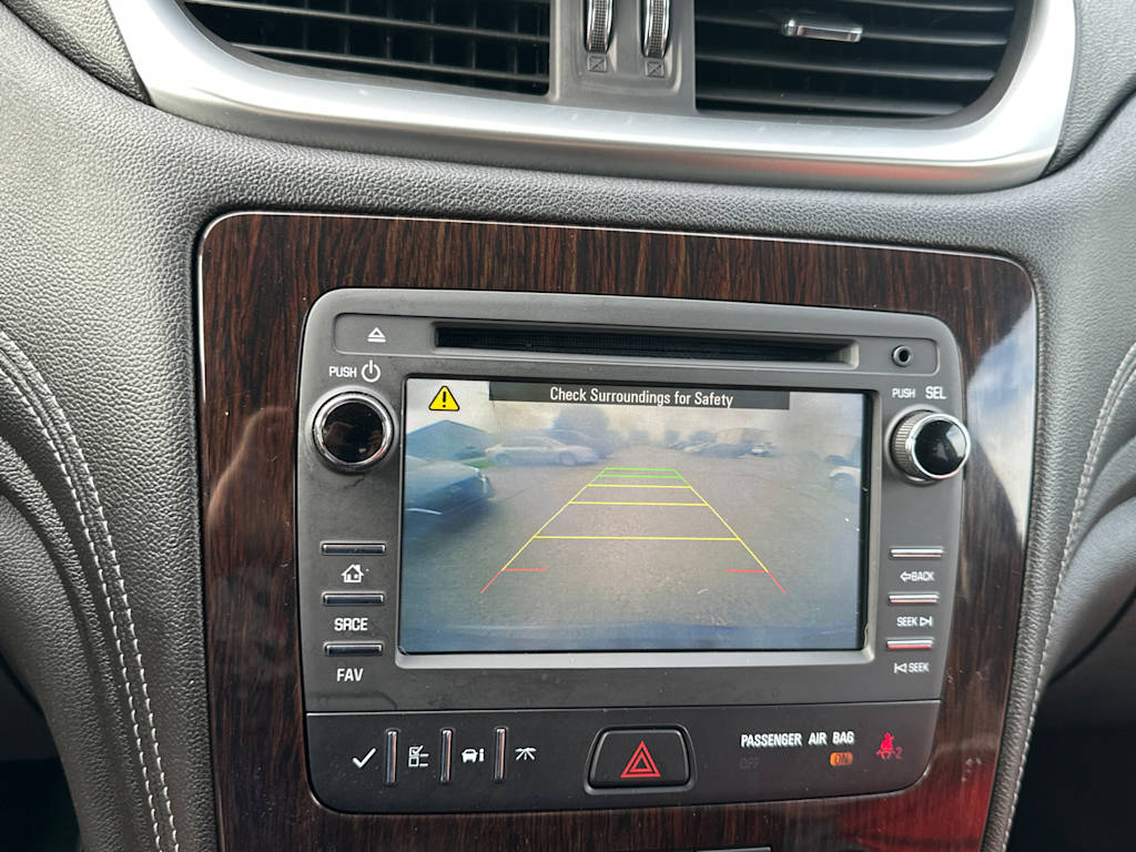 Thumbnail: 2016 Chevrolet Traverse - 20