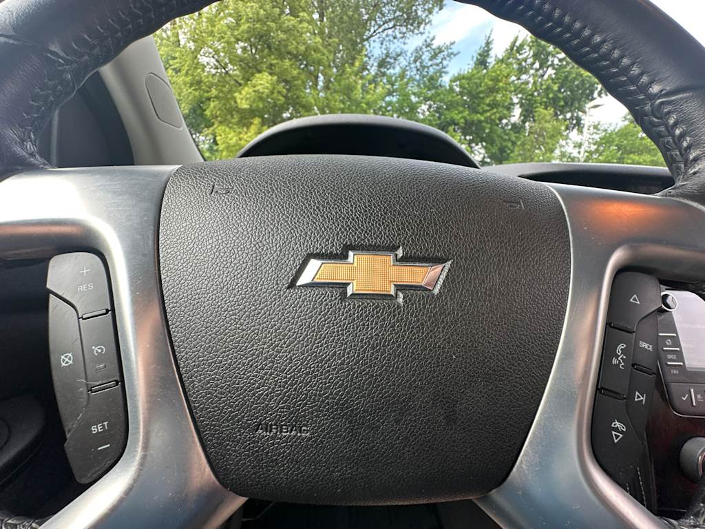 Thumbnail: 2016 Chevrolet Traverse - 19