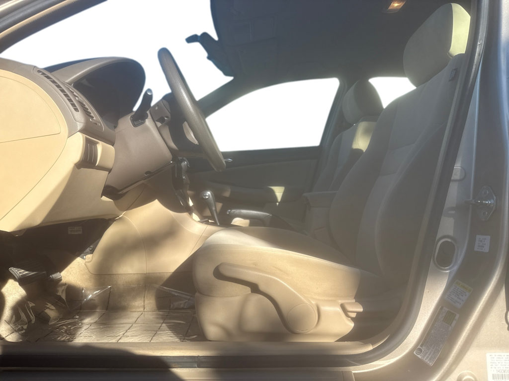 Thumbnail: 2005 Honda Accord - 4