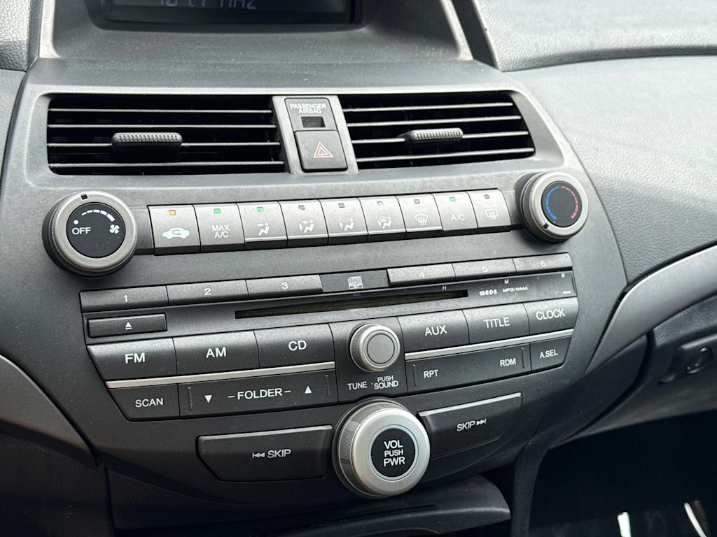 Thumbnail: 2010 Honda Accord - 20