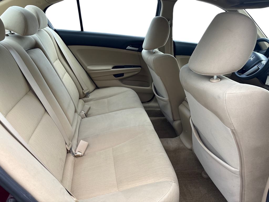 Thumbnail: 2011 Honda Accord - 16