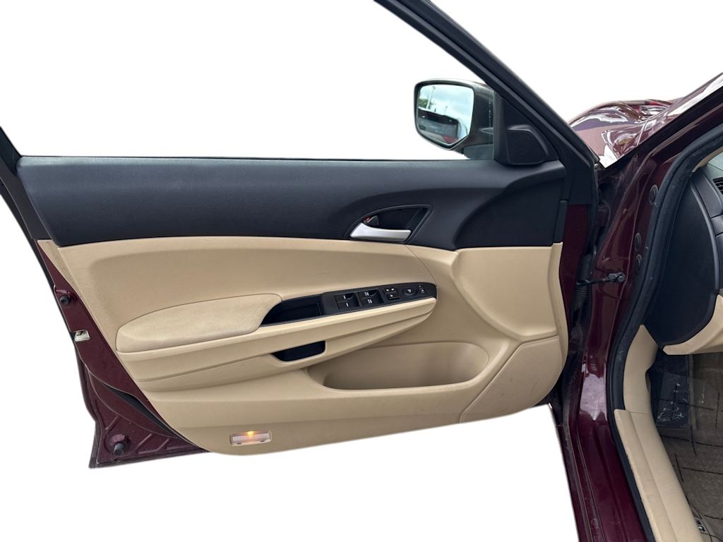 Thumbnail: 2011 Honda Accord - 10