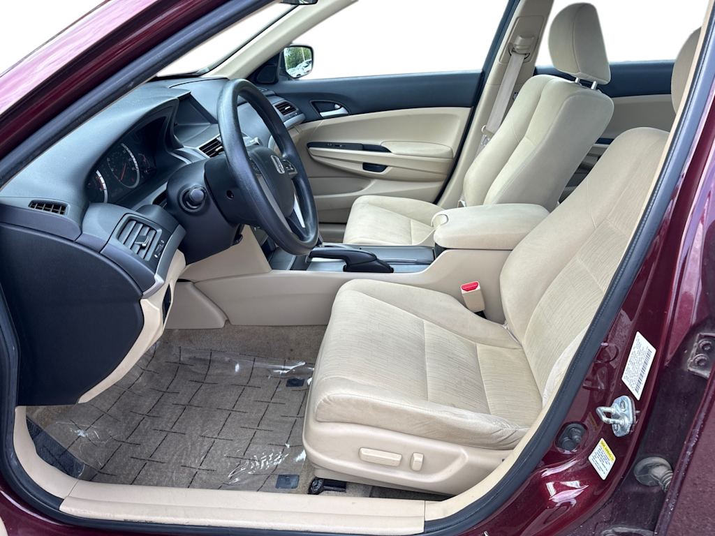 Thumbnail: 2011 Honda Accord - 11