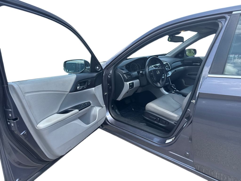 Thumbnail: 2015 Honda Accord - 17