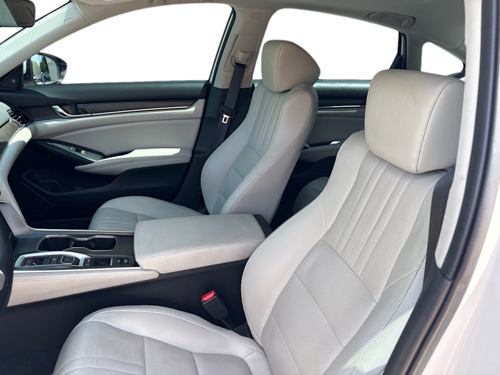 Thumbnail: 2018 Honda Accord - 8