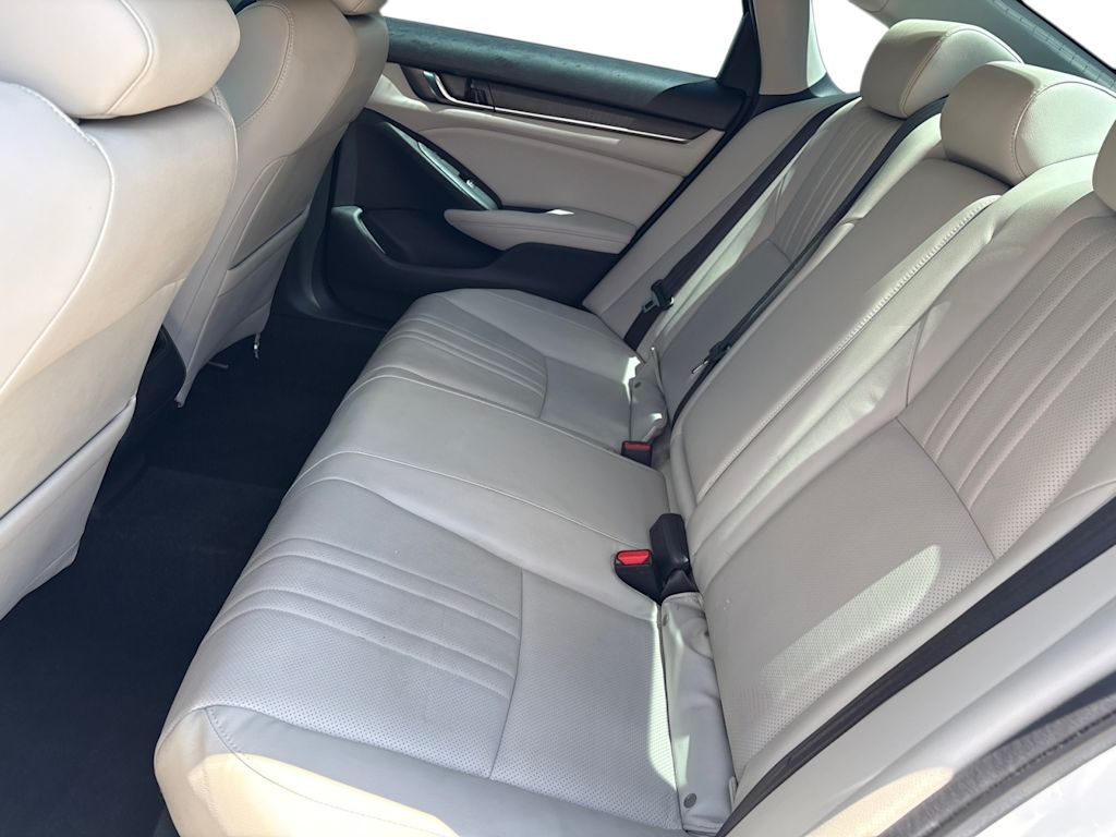 Thumbnail: 2018 Honda Accord - 16