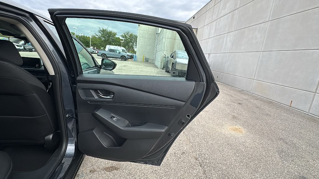 Thumbnail: 2025 Honda Accord - 18