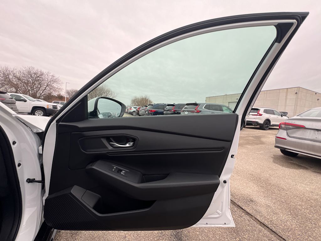 Thumbnail: 2025 Honda Accord - 16