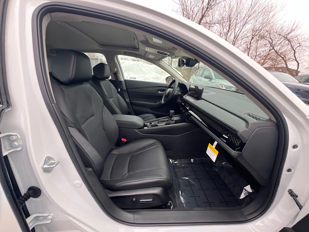 Thumbnail: 2025 Honda Accord - 5