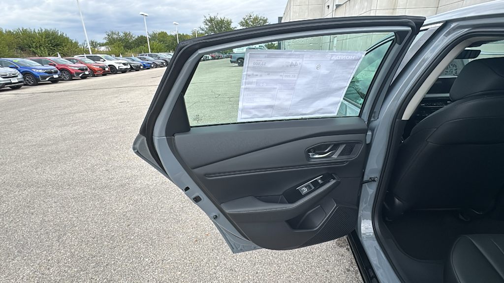 Thumbnail: 2025 Honda Accord - 19