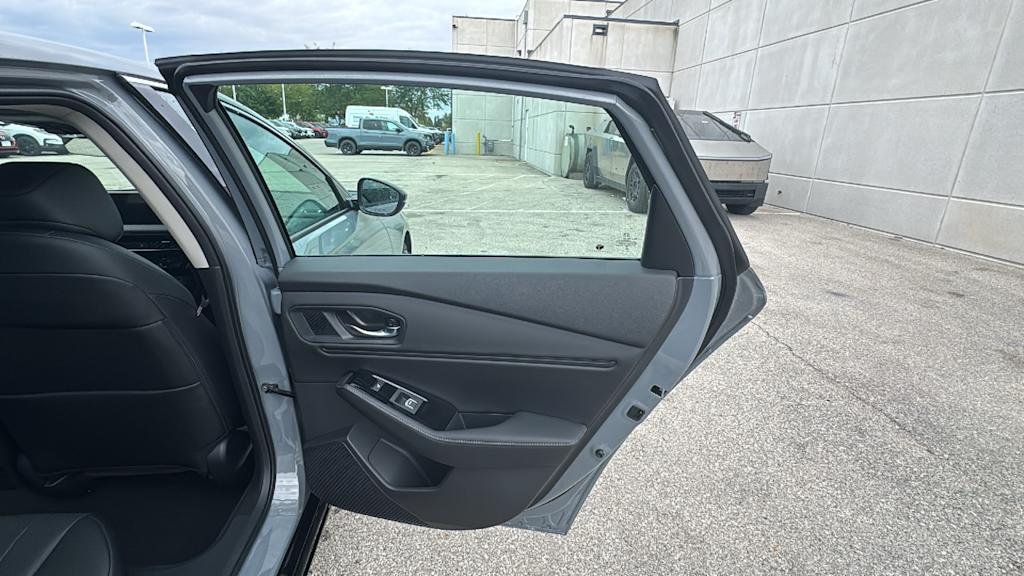 Thumbnail: 2025 Honda Accord - 17