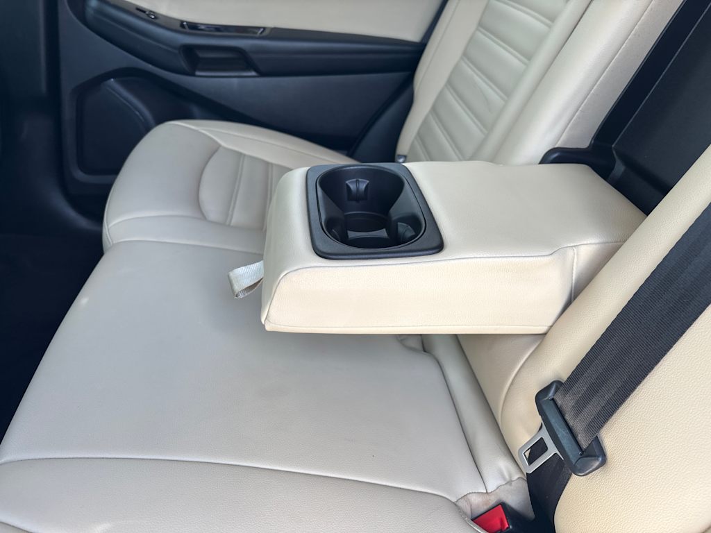 Thumbnail: 2020 Ford Edge - 18