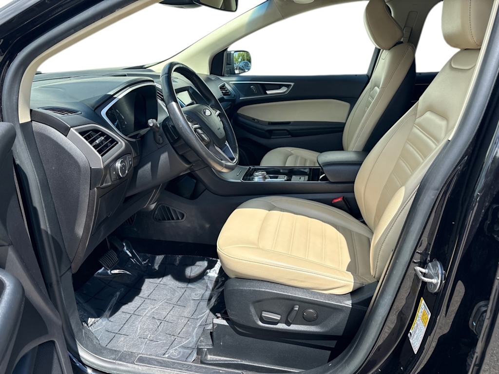 Thumbnail: 2020 Ford Edge - 14