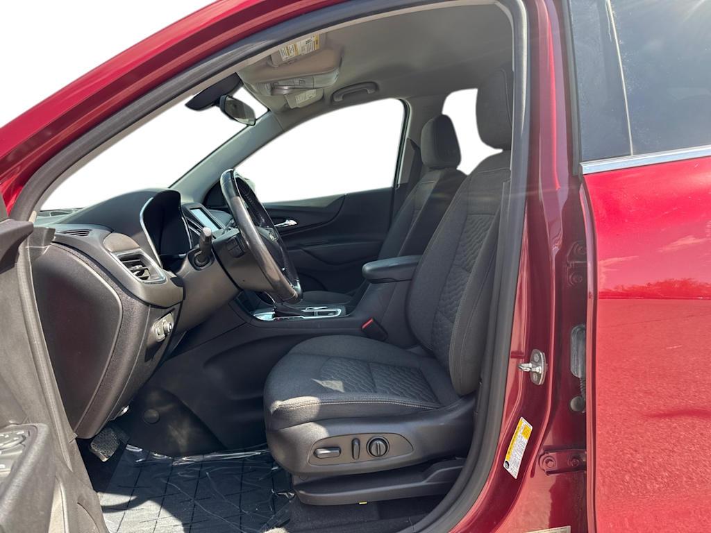 Thumbnail: 2018 Chevrolet Equinox - 6