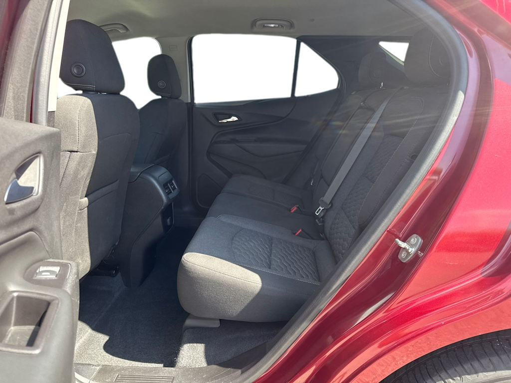 Thumbnail: 2018 Chevrolet Equinox - 18