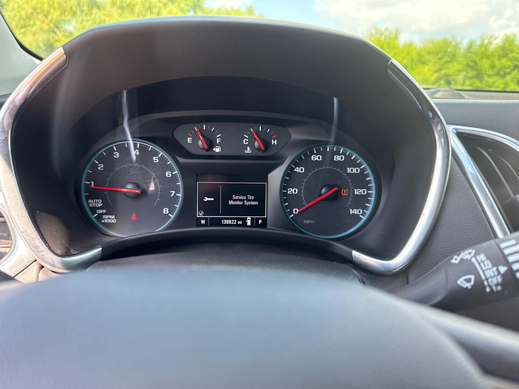 Thumbnail: 2018 Chevrolet Equinox - 11