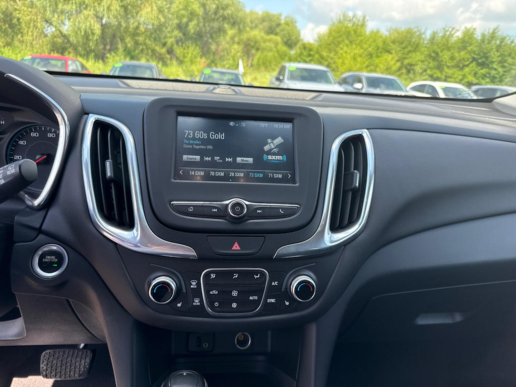 Thumbnail: 2018 Chevrolet Equinox - 9