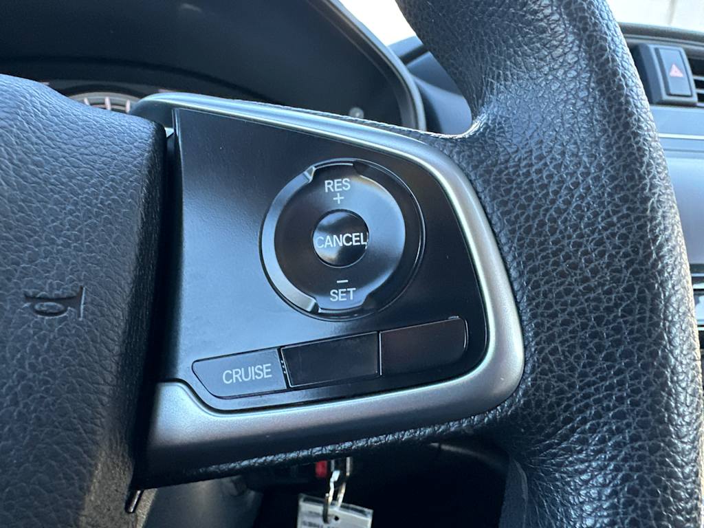 Thumbnail: 2019 Honda CR-V - 21