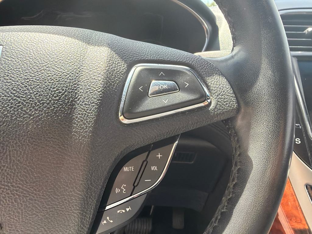 Thumbnail: 2018 Lincoln MKX - 25