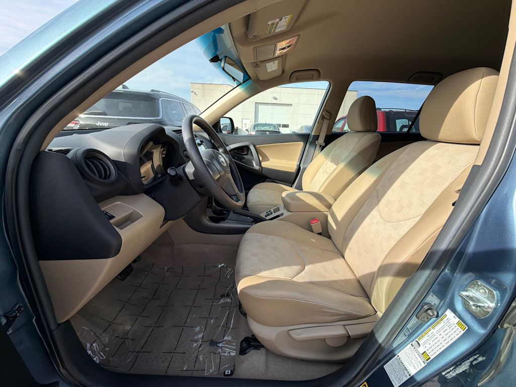 Thumbnail: 2009 Toyota RAV4 - 6