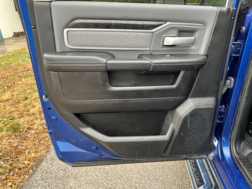 Thumbnail: 2019 RAM 2500 - 18