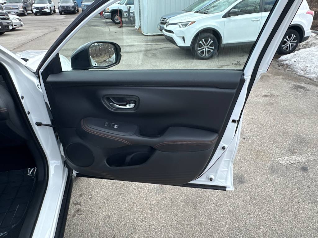 Thumbnail: 2026 Honda HR-V - 15