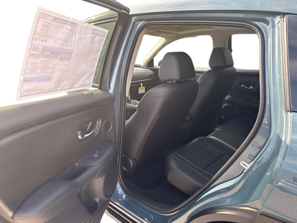 Thumbnail: 2027 Honda HR-V - 16