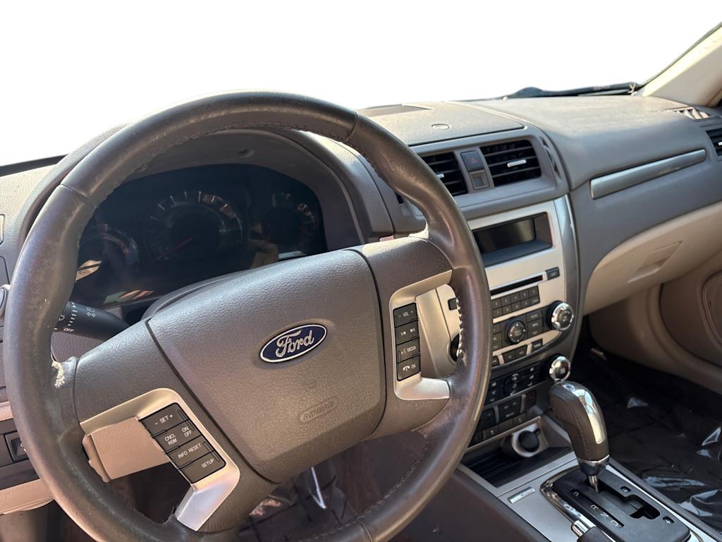 Thumbnail: 2010 Ford Fusion - 2