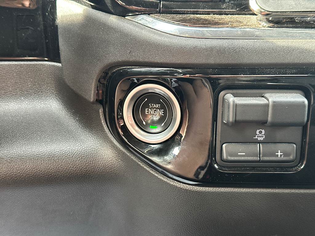 Thumbnail: 2023 Chevrolet Silverado 1500 - 22